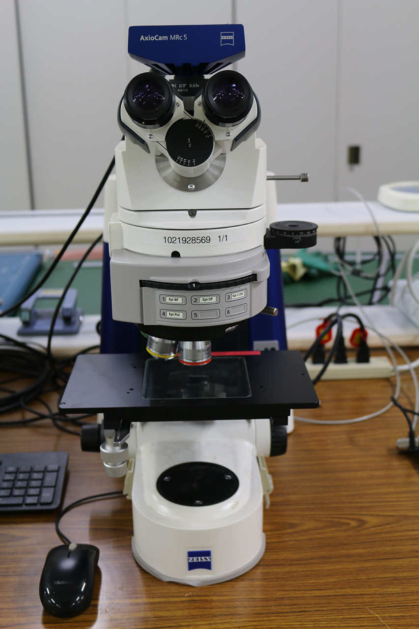 Laser microscope
