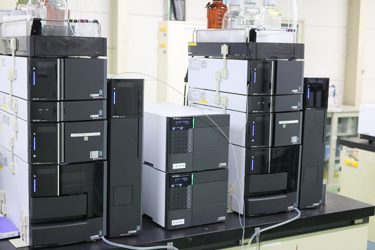 高速液体クロマトグラフィー(HPLC)