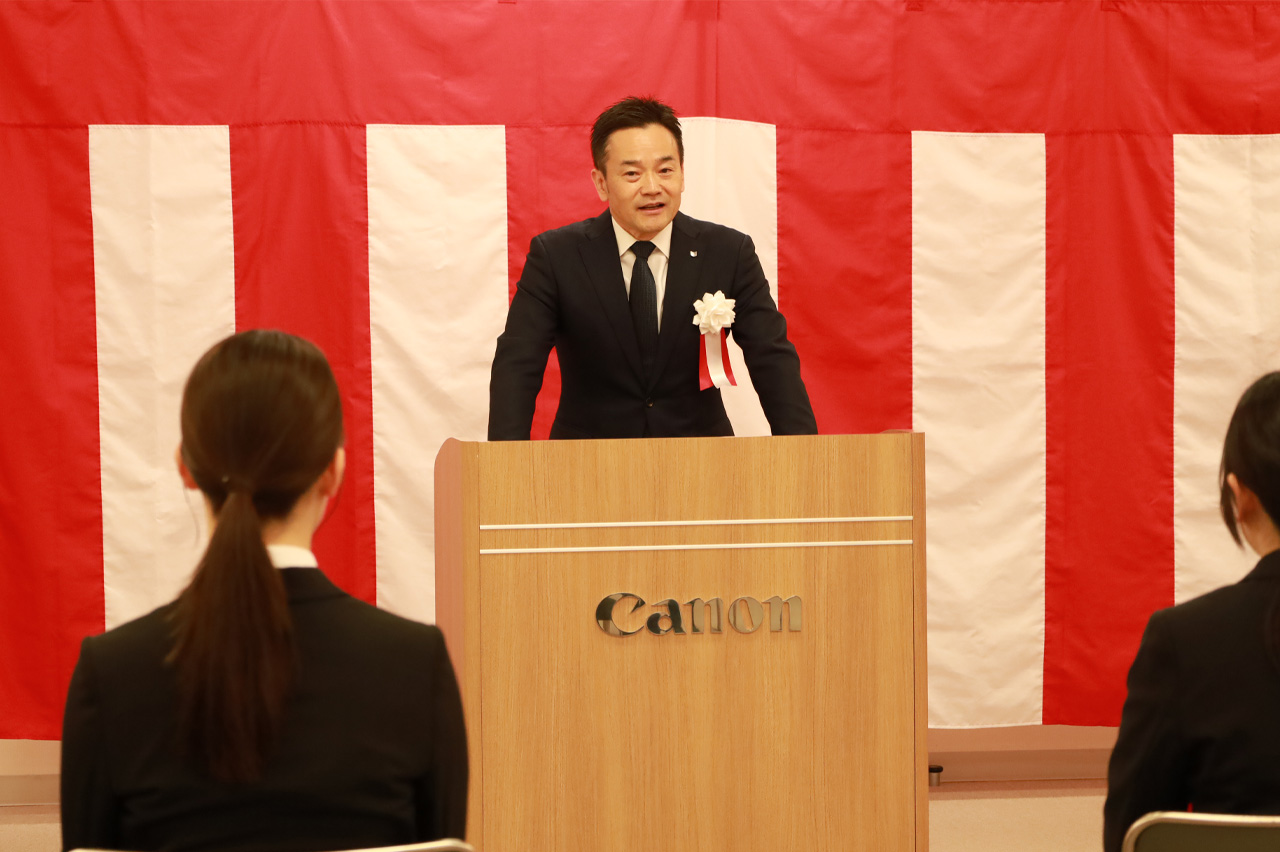 入社式の様子